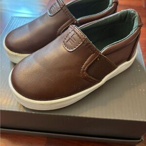 London Fog Brown Slip-On Kids Sneakers